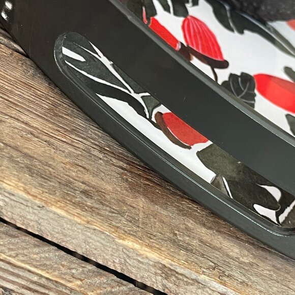 Decorative Serving Tray--stunning pattern of Red-Black Acorns and Leaves - Picture 10 of 16